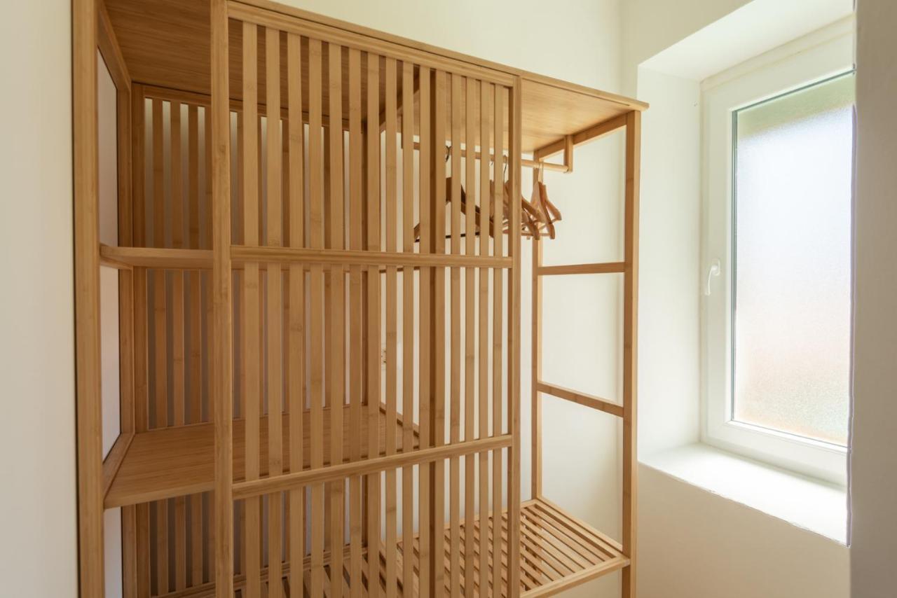 Pula City Apartment With Private Parking Free エクステリア 写真